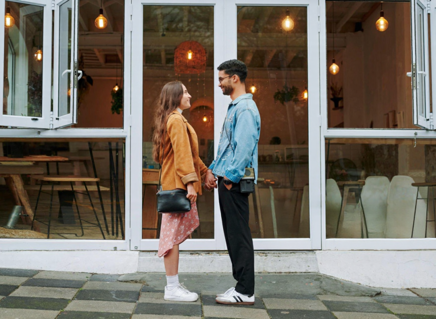 15 anledningar till varför du måste bygga en vänskap innan du har en relation