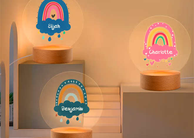 Skapa en trygg nattsömn med en personlig LED nattlampa i akryl med bohemisk regnbåge, träbas och namn